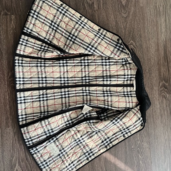 Burberry London quilted light coat - Picture 10 of 16